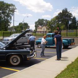 Classic Car Cookout Photo #4